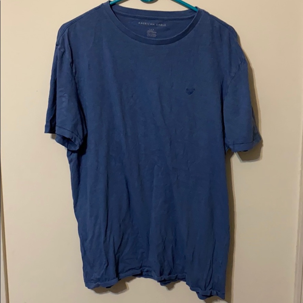 Super soft mens American eagle tee